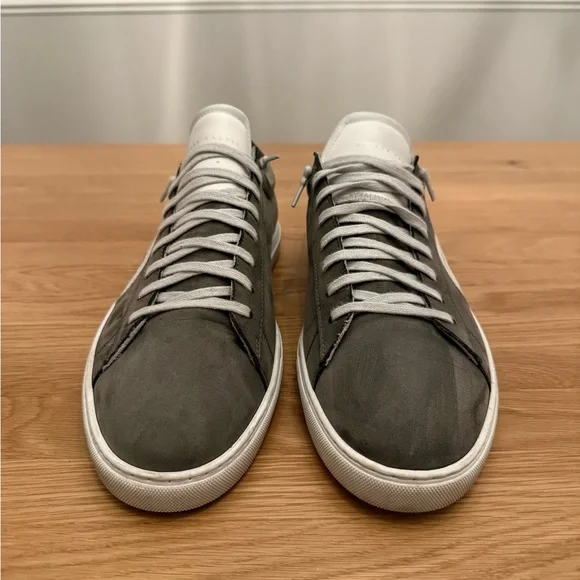 Oliver Cabell Gray and White Sneakers Minimalist Design - Picture 3 of 6